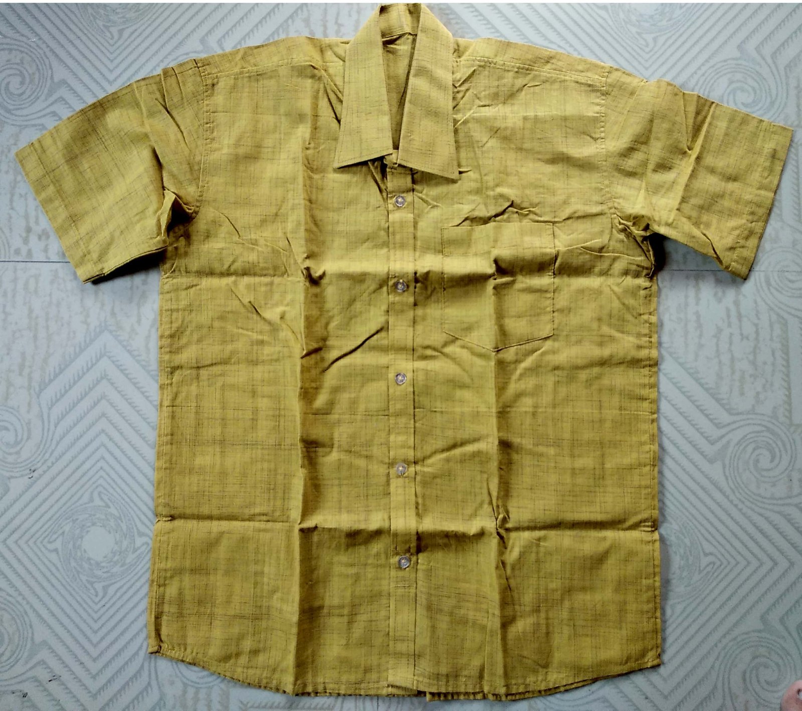 Golden Mustard Hue: Men's Textured Short Sleeve Shirt, Casual Comfort, Versatile Everyday Wear
