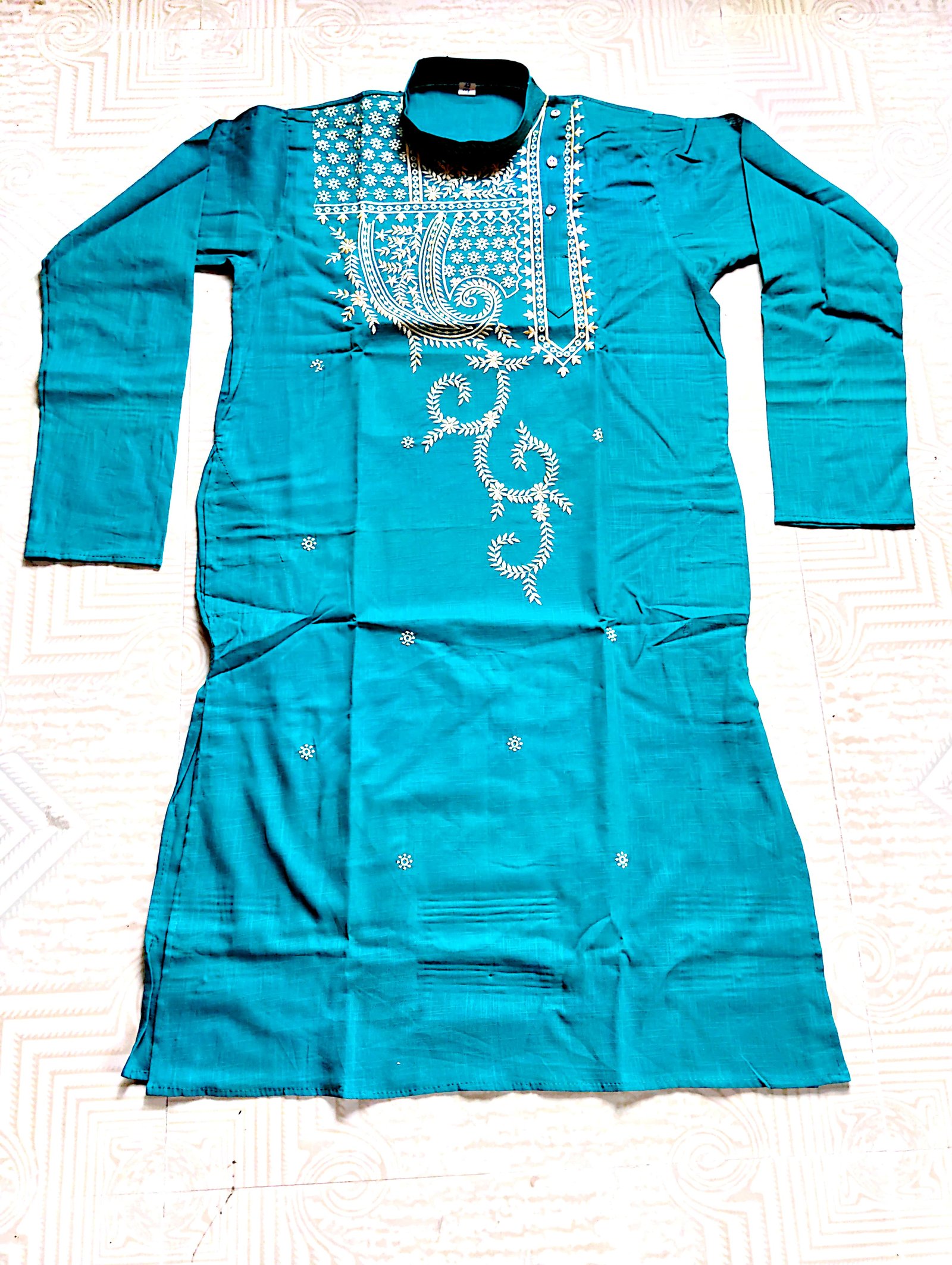 Teal Embroidered Cotton Long Sleeve Kurta: Stylish Ethnic Wear for Festive Occasions